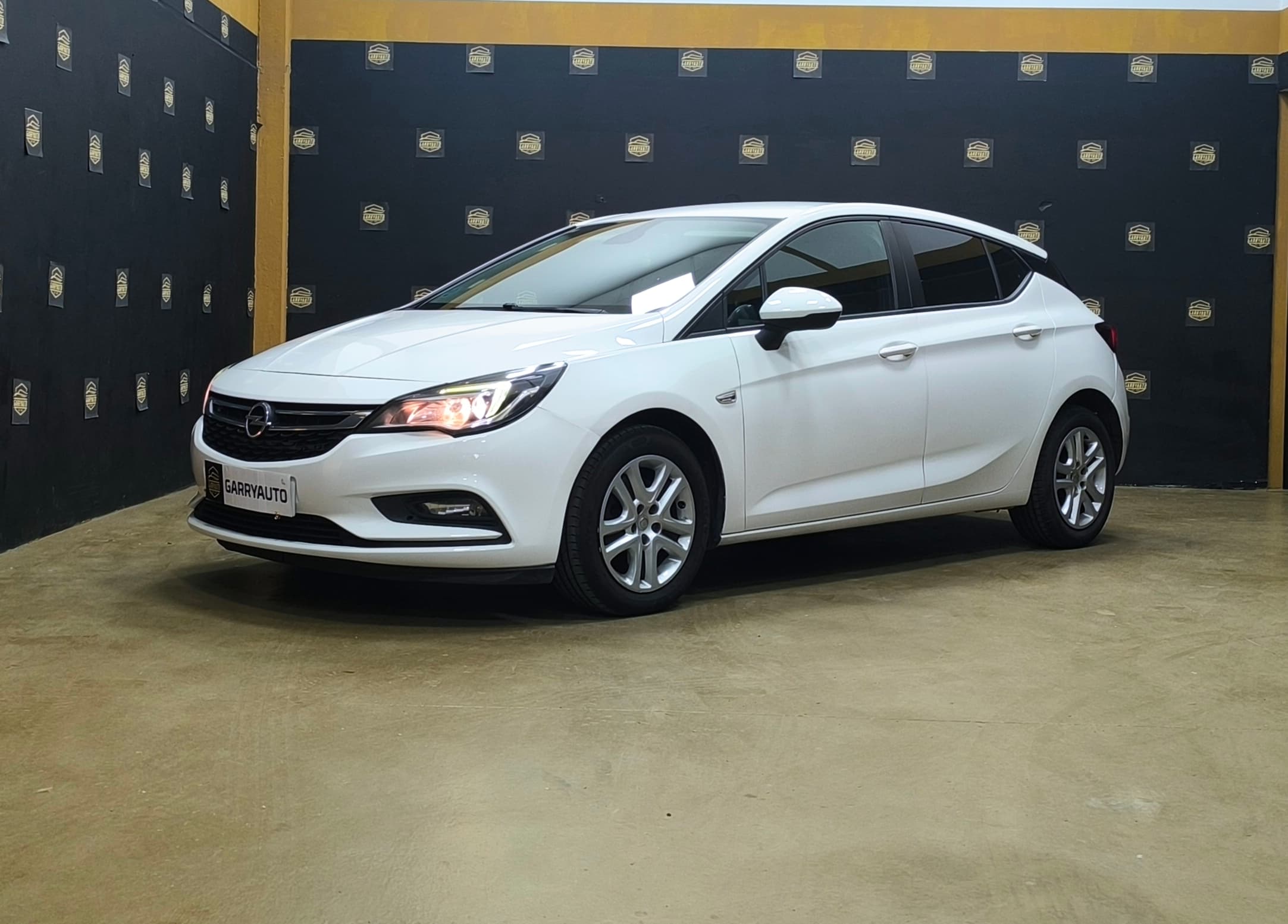 OPEL ASTRA DYNAMIC 1.6 CDTI 110CV BLANCO 2016