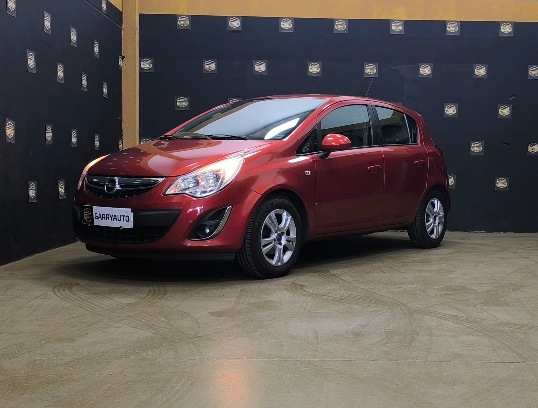 OPEL CORSA SELECTIVE 1.2 85CV NARANJA 2013